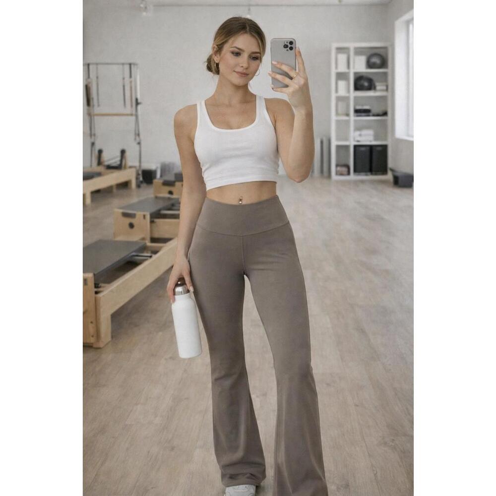 NWT Colorfulkoala Flare Leggings‎ High Rise Taupe XS Yoga Trend